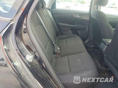 Zdjęcie 10 z 12 samochodu: 2020 KIA FORTE LXS VIN:3KPF24AD1LE148165 - miniatura