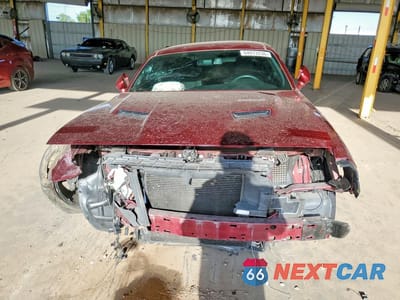 Piąte zdjęcie samochodu w środku: 2021 DODGE CHALLENGER SXT VIN:2C3CDZAG1MH573304 - miniatura