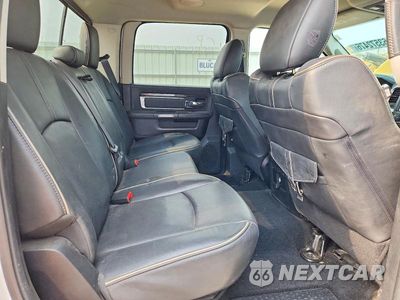 Zdjęcie 10 z 12 samochodu: 2014 RAM 3500 LONGHORN VIN:3C63R3FL0EG176241 - miniatura