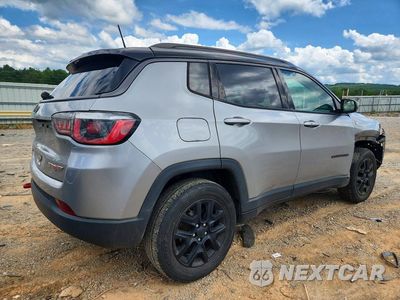 Trzecie zdjęcie samochodu z tyłu: 2019 JEEP COMPASS TRAILHAWK VIN:3C4NJDDB3KT669049 - miniatura