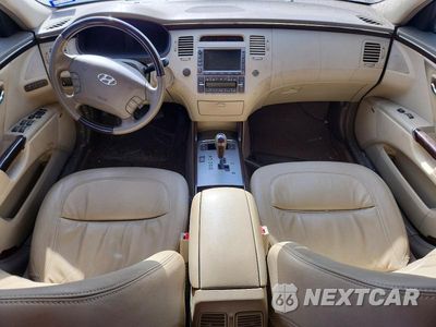 Zdjęcie 8 z 12 samochodu: 2009 HYUNDAI AZERA LIMITED VIN:KMHFC46F09A357203 - miniatura