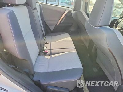 Zdjęcie 10 z 12 samochodu: 2013 TOYOTA RAV4 XLE VIN:JTMWFREV9D5000623 - miniatura