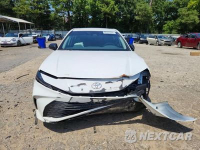 Piąte zdjęcie samochodu w środku: 2025 TOYOTA CAMRY LE VIN:4T1DAACKXSU139688 - miniatura