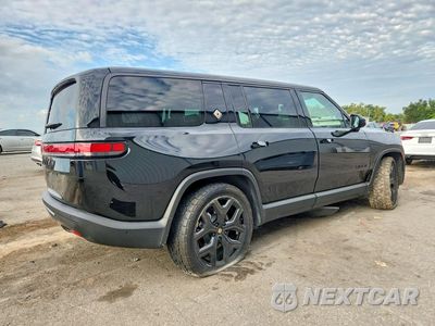 Trzecie zdjęcie samochodu z tyłu: 2025 RIVIAN R1S ADVENTURE VIN:7PDSGBBA3SN064893 - miniatura