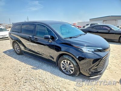 Czwarte zdjęcie samochodu z boku: 2022 TOYOTA SIENNA LE VIN:5TDKRKEC8NS129072 - miniatura