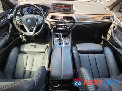 Zdjęcie 8 z 12 samochodu: 2018 BMW 530XE VIN:WBAJB1C57JB085188 - miniatura