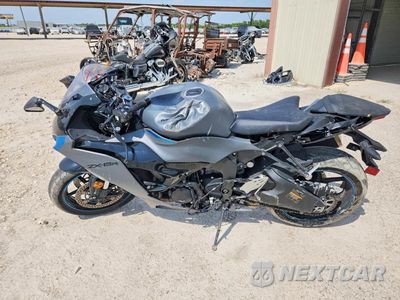Trzecie zdjęcie samochodu z tyłu: 2025 KAWASAKI ZX636 K VIN:JKBZXJJ10SA029663 - miniatura