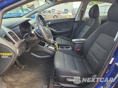 Zdjęcie 7 z 12 samochodu: 2017 KIA FORTE LX VIN:3KPFK4A7XHE095337 - miniatura