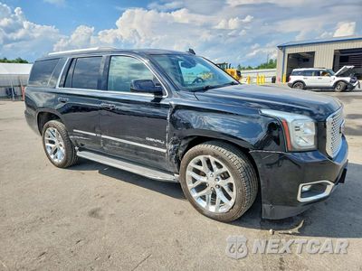 Czwarte zdjęcie samochodu z boku: 2016 GMC YUKON DENALI VIN:1GKS2CKJ5GR100616 - miniatura