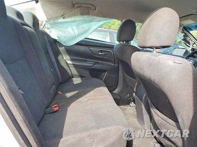Zdjęcie 10 z 12 samochodu: 2015 NISSAN ALTIMA 2.5 S VIN:1N4AL3AP2FC496229 - miniatura
