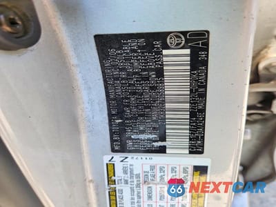 Zdjęcie 12 z 12 samochodu: 2006 TOYOTA MATRIX BASE VIN:2T1KR32E76C589815 - miniatura