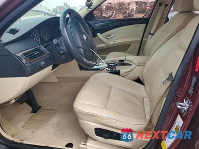 Zdjęcie 7 z 12 samochodu: 2008 BMW 535 XI VIN:WBANV93558CZ67911 - miniatura
