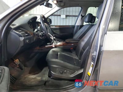 Zdjęcie 7 z 13 samochodu: 2013 BMW X5 XDRIVE35I VIN:5UXZV4C58D0E03223 - miniatura