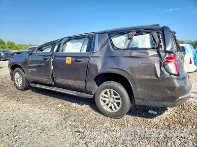 Drugie zdjęcie samochodu z przodu: 2021 CHEVROLET SUBURBAN C1500 LT VIN:1GNSCCKD1MR266976 - miniatura
