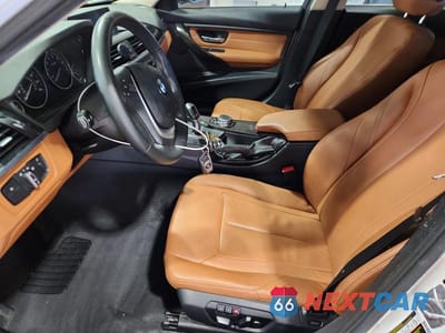 Zdjęcie 7 z 12 samochodu: 2015 BMW 328 I VIN:WBA3A5G50FNS85512 - miniatura