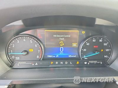 Zdjęcie 9 z 13 samochodu: 2024 FORD EXPLORER XLT VIN:1FMSK8DH2RGA12510 - miniatura