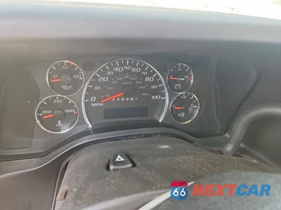 Zdjęcie 9 z 14 samochodu: 2024 CHEVROLET EXPRESS G2500 VIN:1GCWGAFP6R1256313 - miniatura