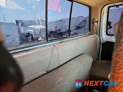 Zdjęcie 10 z 12 samochodu: 2000 FORD F250 SUPER DUTY VIN:1FTNX21F0YEB87772 - miniatura