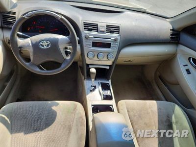 Zdjęcie 8 z 12 samochodu: 2011 TOYOTA CAMRY LE VIN:4T1BF3EK8BU695693 - miniatura
