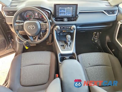 Zdjęcie 8 z 14 samochodu: 2021 TOYOTA RAV4 XLE VIN:2T3W1RFV0MC134511 - miniatura
