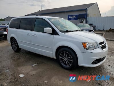 Czwarte zdjęcie samochodu z boku: 2017 DODGE GRAND CARAVAN SXT VIN:2C4RDGCG6HR672384 - miniatura