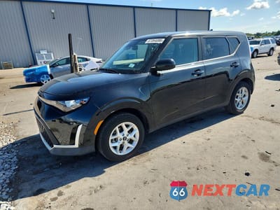2025 KIA SOUL LX KNDJ23AU6S7928021 - główne zdjęcie licytacji z USA - miniatura