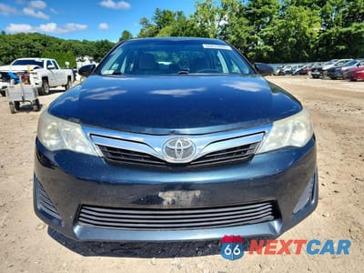 Piąte zdjęcie samochodu w środku: 2014 TOYOTA CAMRY LE VIN:4T4BF1FKXER394050 - miniatura