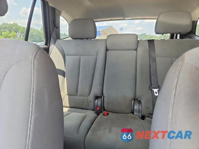 Zdjęcie 10 z 13 samochodu: 2011 HYUNDAI SANTA FE GLS VIN:5XYZGDAB5BG023491 - miniatura