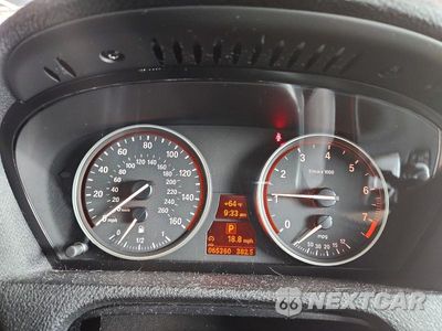Zdjęcie 9 z 12 samochodu: 2013 BMW X5 XDRIVE35I VIN:5UXZV4C51D0B05127 - miniatura