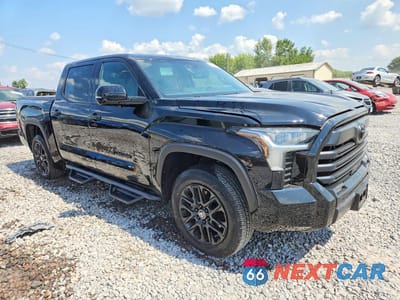 Czwarte zdjęcie samochodu z boku: 2026 TOYOTA TUNDRA LIMITED VIN:5TFWA5DB1TX408888 - miniatura