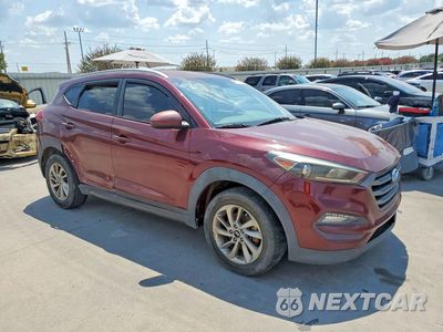 Czwarte zdjęcie samochodu z boku: 2016 HYUNDAI TUCSON SE VIN:KM8J33A46GU026924 - miniatura