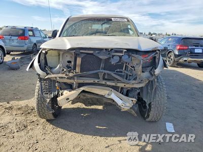 Piąte zdjęcie samochodu w środku: 2005 TOYOTA TACOMA DOUBLE CAB PRERUNNER LONG BED VIN:5TEKU72N35Z083994 - miniatura