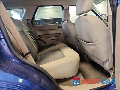 Zdjęcie 11 z 13 samochodu: 2008 FORD ESCAPE XLT VIN:1FMCU93108KA76498 - miniatura