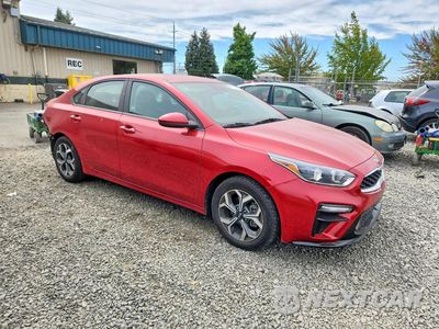 Czwarte zdjęcie samochodu z boku: 2020 KIA FORTE LXS VIN:3KPF24AD0LE262478 - miniatura