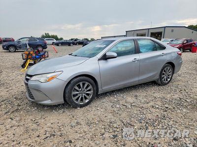 2016 TOYOTA CAMRY XLE 4T1BF1FK1GU595302 - główne zdjęcie licytacji z USA - miniatura