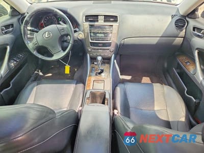 Zdjęcie 8 z 12 samochodu: 2009 LEXUS IS 250 VIN:JTHCK262495031973 - miniatura