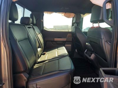 Zdjęcie 10 z 12 samochodu: 2024 FORD F150 LARIAT VIN:1FTFW5L51RFA56410 - miniatura