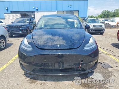 Piąte zdjęcie samochodu w środku: 2022 TESLA MODEL Y VIN:7SAYGAEE5NF427453 - miniatura