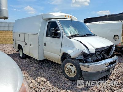 Czwarte zdjęcie samochodu z boku: 2025 FORD ECONOLINE E350 SUPER DUTY CUTAWAY VAN VIN:1FDWE3FN0SDD01567 - miniatura