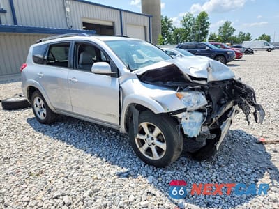 Czwarte zdjęcie samochodu z boku: 2010 TOYOTA RAV4 LIMITED VIN:JTMDK4DV8AD015249 - miniatura