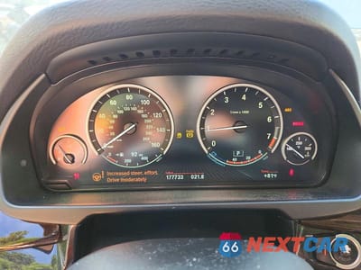 Zdjęcie 9 z 13 samochodu: 2014 BMW X5 XDRIVE35I VIN:5UXKR0C53E0H18351 - miniatura