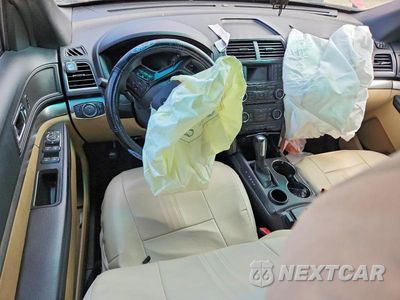 Zdjęcie 8 z 13 samochodu: 2016 FORD EXPLORER VIN:1FM5K7B8XGGA06915 - miniatura