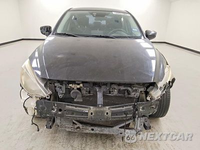 Piąte zdjęcie samochodu w środku: 2017 TOYOTA YARIS IA BASE VIN:3MYDLBYV0HY176456 - miniatura