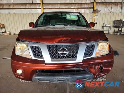 Piąte zdjęcie samochodu w środku: 2017 NISSAN FRONTIER PRO-4X VIN:1N6DD0CW2HN709353 - miniatura