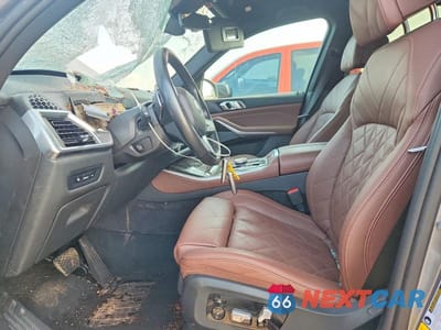 Zdjęcie 7 z 13 samochodu: 2024 BMW X5 XDRIVE50E VIN:5UX43EU05R9T95784 - miniatura
