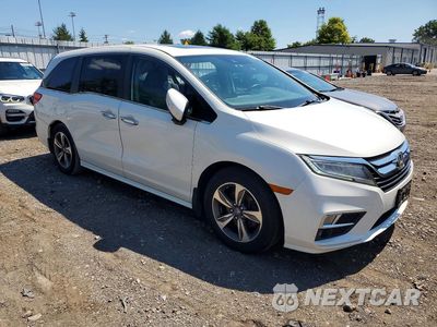 Czwarte zdjęcie samochodu z boku: 2019 HONDA ODYSSEY TOURING VIN:5FNRL6H82KB051855 - miniatura