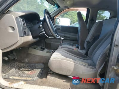 Zdjęcie 7 z 13 samochodu: 2002 DODGE DAKOTA SLT VIN:1B7GL42N92S520002 - miniatura