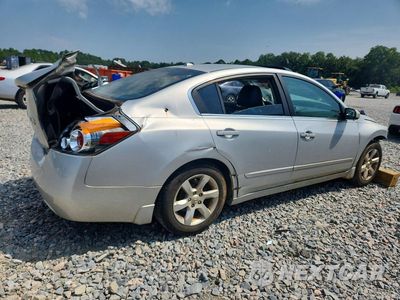 Trzecie zdjęcie samochodu z tyłu: 2008 NISSAN ALTIMA 3.5 SE VIN:1N4BL21E48C152952 - miniatura