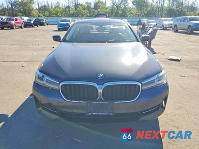 Piąte zdjęcie samochodu w środku: 2022 BMW 530XE VIN:WBA33AG08NCJ73056 - miniatura