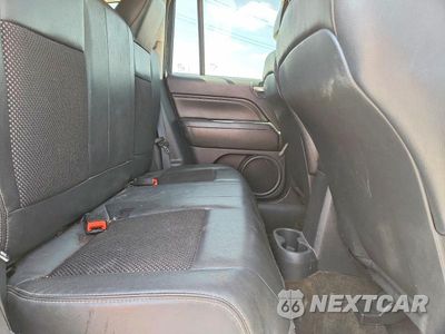 Zdjęcie 11 z 14 samochodu: 2014 JEEP COMPASS LATITUDE VIN:1C4NJDEB7ED885883 - miniatura